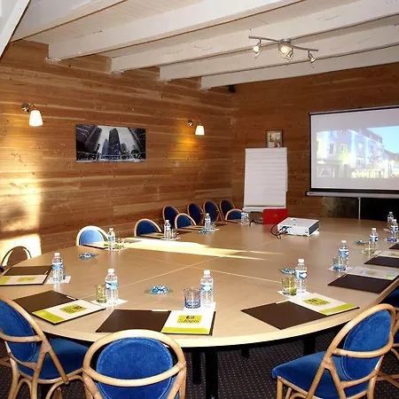 Du Cheval Blanc Otel